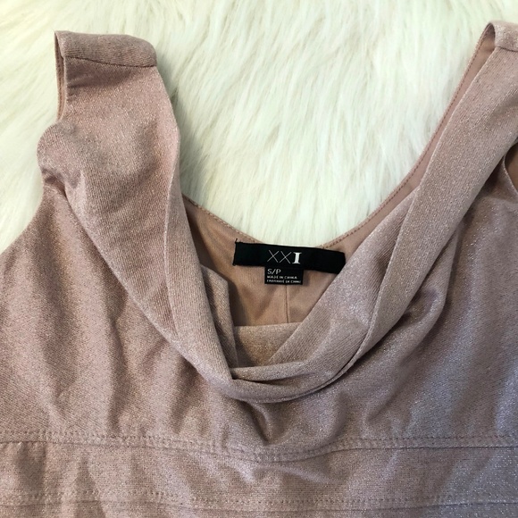 🐚CLEARANCE Forever 21 Sleeveless Glitter Dress - Picture 4 of 6